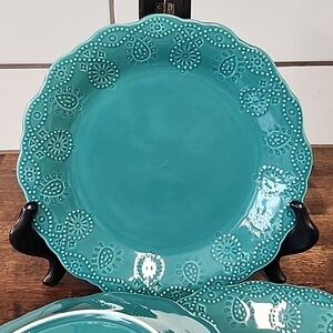 The Pioneer Woman Cowboy Lace Teal Embossed Dinner Plate